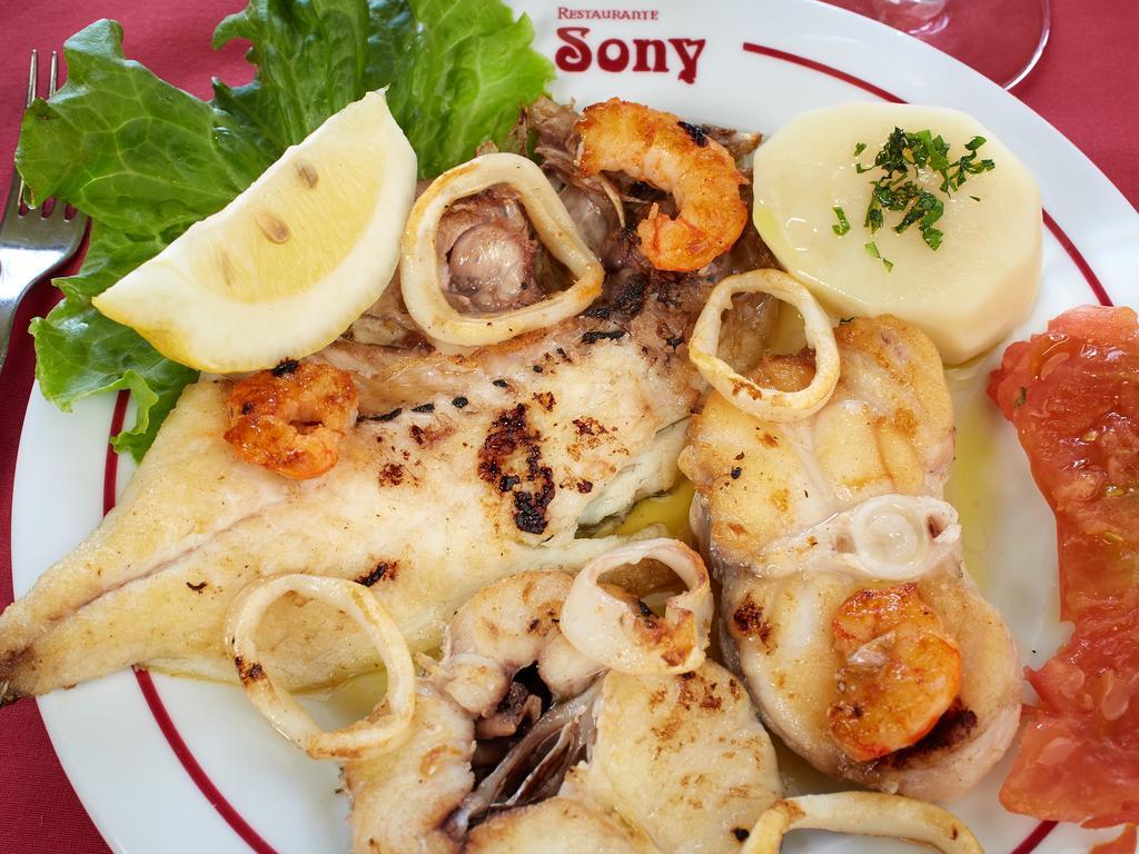 Pension Restaurante Sony Меліде Екстер'єр фото